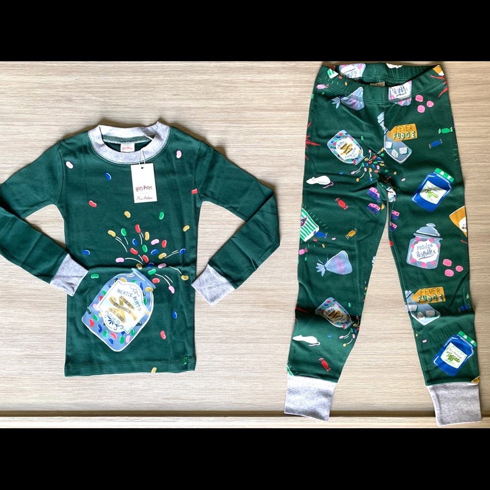 Mini Boden Harry Potter NWT 110 Candy Pajamas